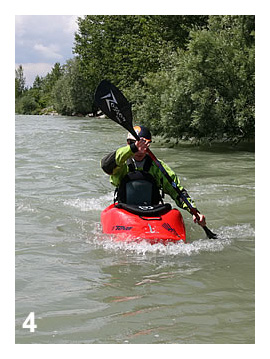 Kỹ thuật chèo thuyền kayak - Chèo đi thẳng