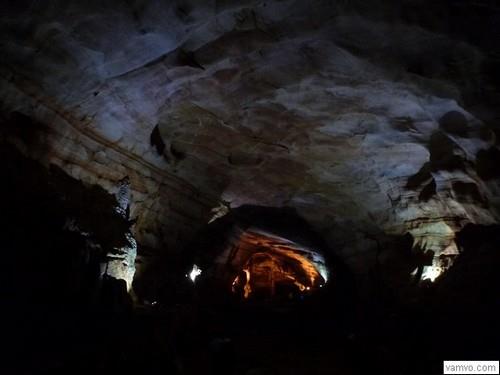 Phong Nha cave 02