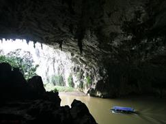 Puong grotto - Ba Be lake