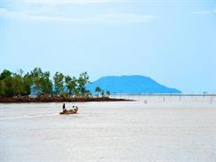 Đảo Hòn Khoai - thuyền ngư dân