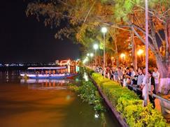 Bến Ninh Kiều hấp dẫn khách du lịch