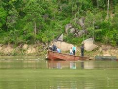 Hồ Ayun Hạ - xem ngư dân bắt cá