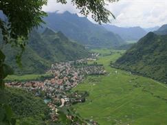 Mai Chau valley 16