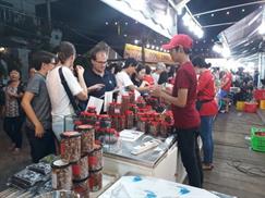 Chợ đêm Phú Quốc - quầy hàng đặc sản