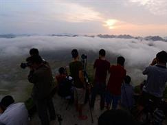 Đỉnh núi Nà Lay Bắc Sơn - biển mây bồng bềnh
