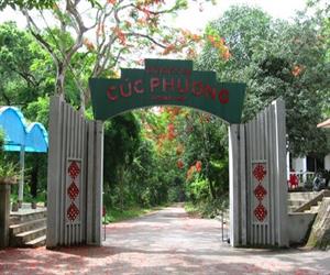 Vườn quốc gia Cúc Phương - cổng vào rừng