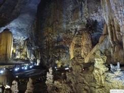 Thien Duong (paradise) cave 07