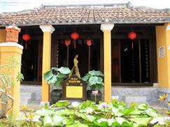 Nguyen Tuong family chapel