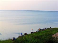 Hồ Dầu Tiếng hấp dẫn khách du lịch