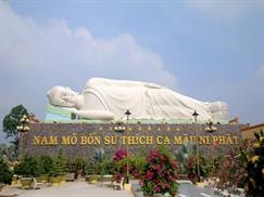 Chùa Vĩnh Tràng - tượng Phật nằm