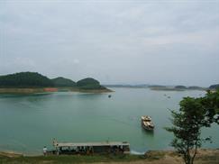 Hồ Thác Bà Yên Bái