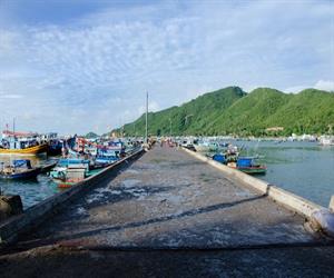 Hòn Củ Tron Nam Du